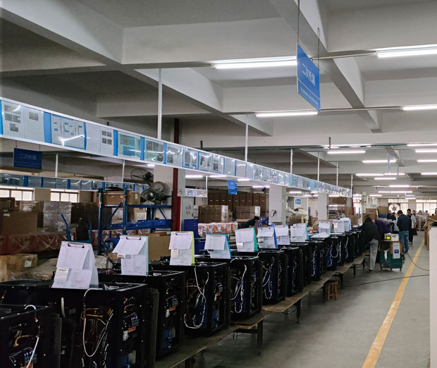 星科蒸發(fā)冷空調(diào)車間