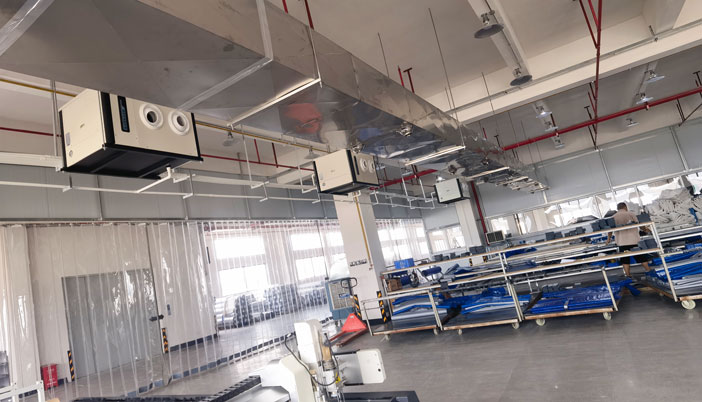 工廠空調(diào)節(jié)能，應用蒸發(fā)冷省電空調(diào)-臥式射流空調(diào)機組