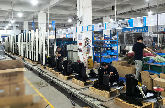 星科蒸發(fā)冷省電空調(diào)-生產(chǎn)線