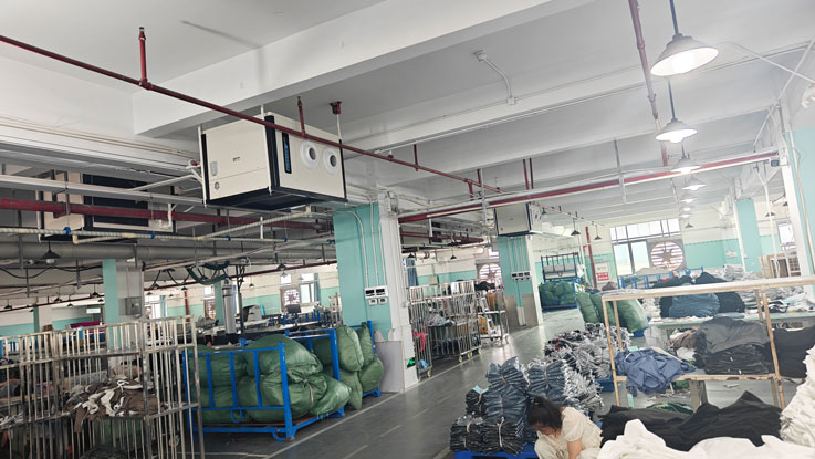 制衣廠制冷降溫，安裝蒸發冷省電空調-臥式射流空調機組